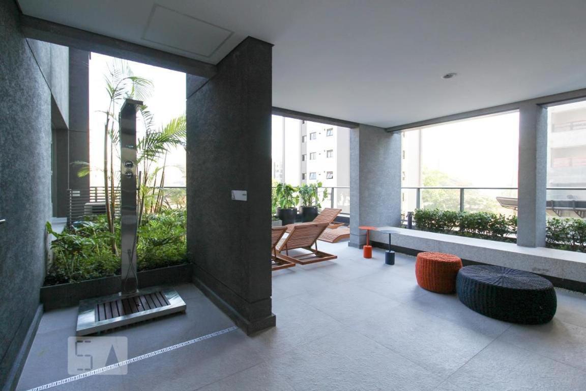 Apartamento No Ponto De Moema Garagem Lazer E Metro Perto Wifi Gratis *